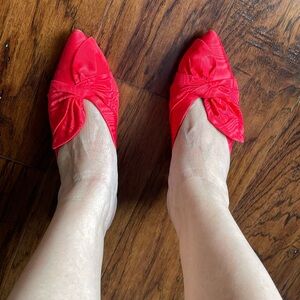 Loeffer Randall size 5 Red fabric mule heels